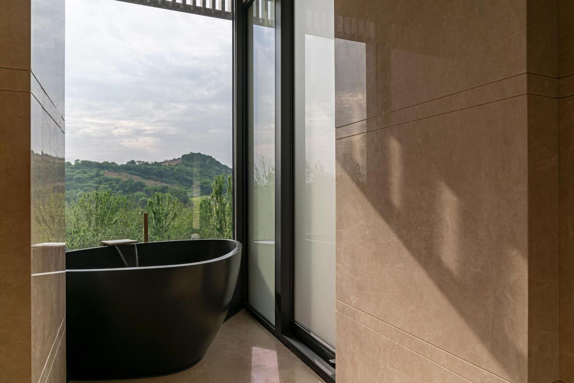 The Westin Nanjing Resort & Spa מראה חיצוני תמונה