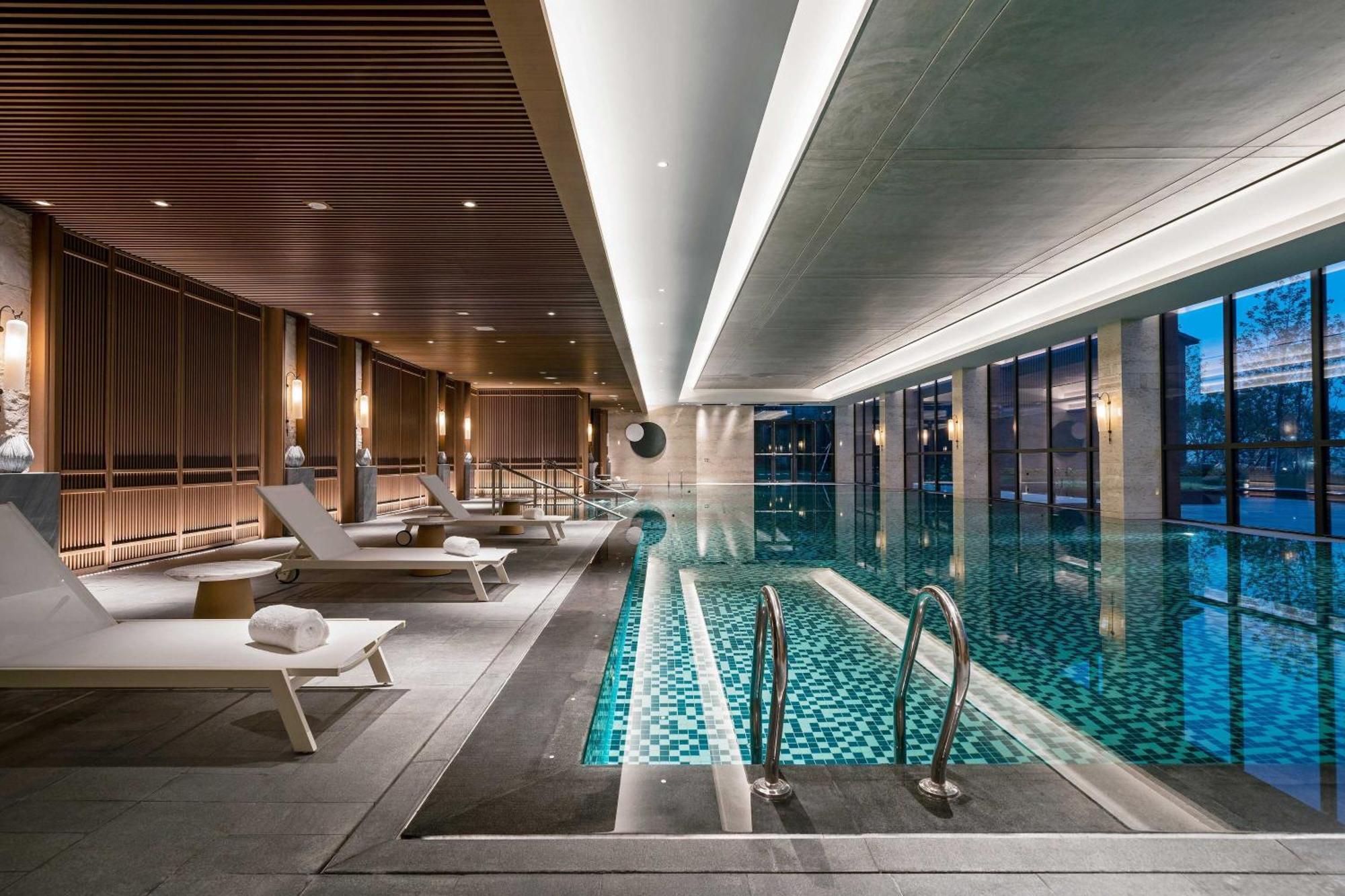 The Westin Nanjing Resort & Spa מראה חיצוני תמונה